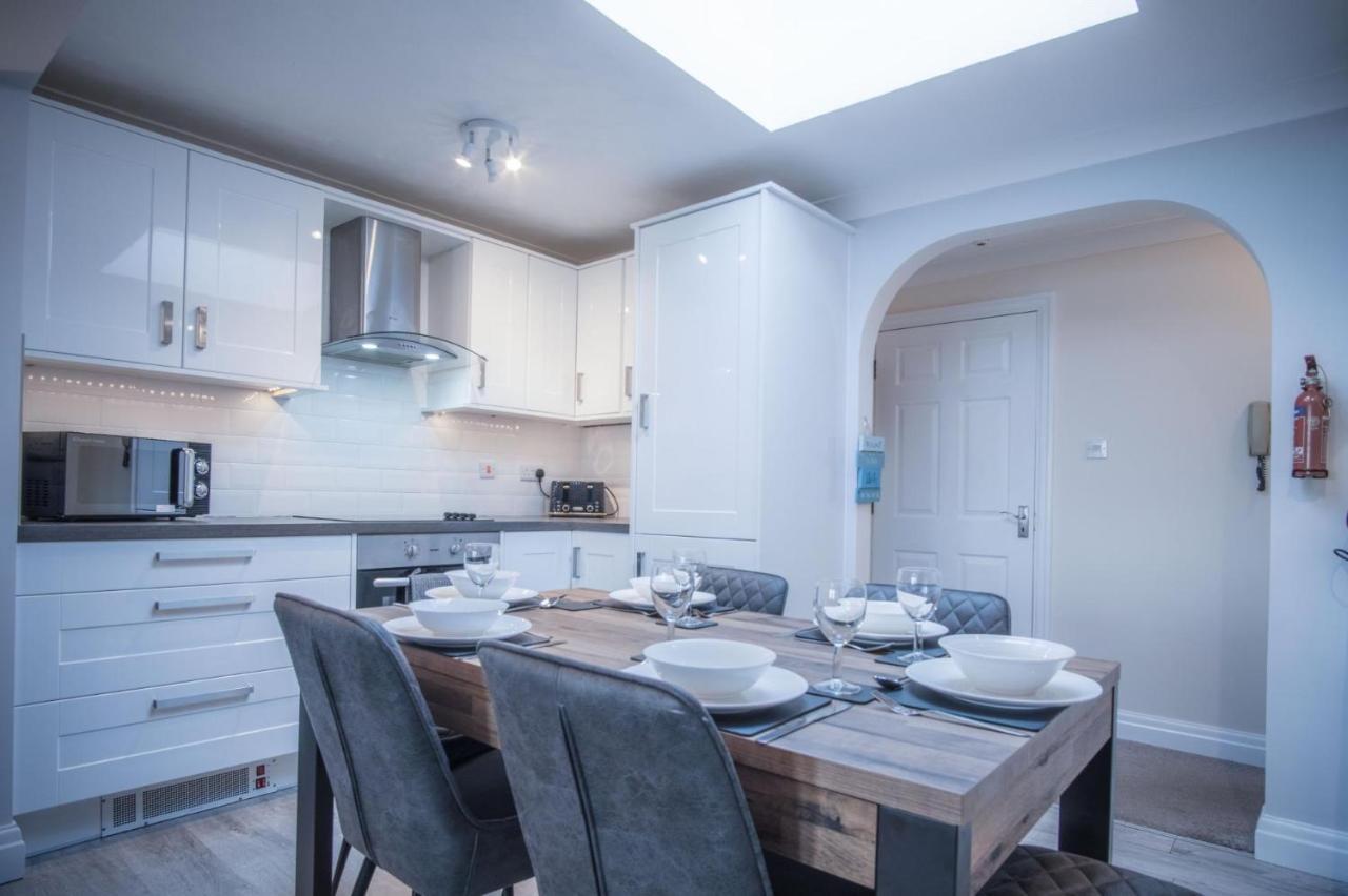 North Beach Heights - 2 Bedroom Penthouse - Tenby Exteriér fotografie