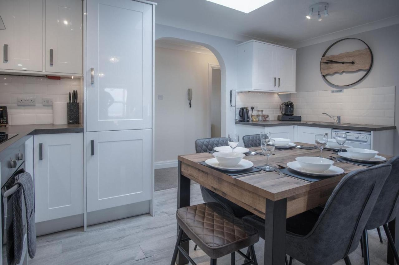 North Beach Heights - 2 Bedroom Penthouse - Tenby Exteriér fotografie