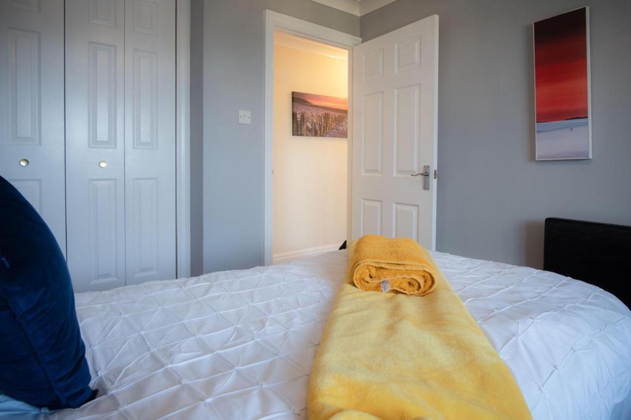 North Beach Heights - 2 Bedroom Penthouse - Tenby Exteriér fotografie